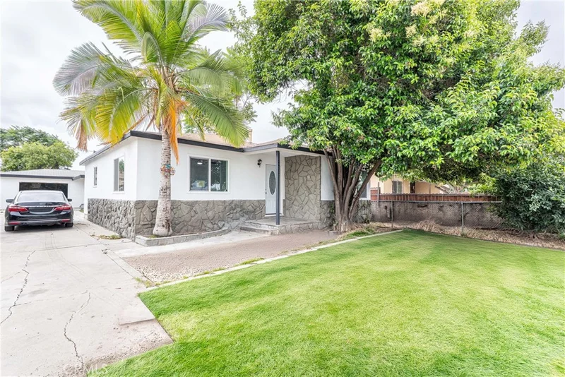 2422 Bryce, El Monte, CA 91732