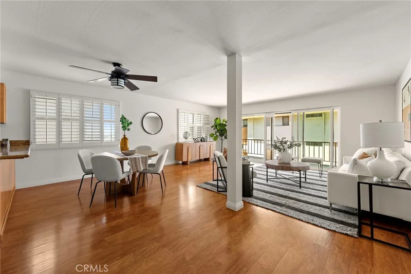 2424 S Gaffey 101