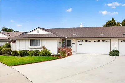 2525 Neptune Place photo 2