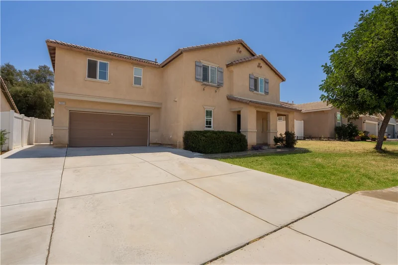 3069 Gazania Drive photo 2