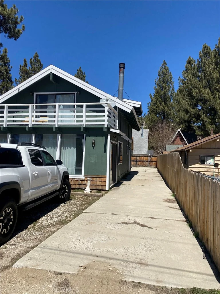 749 Elysian Boulevard