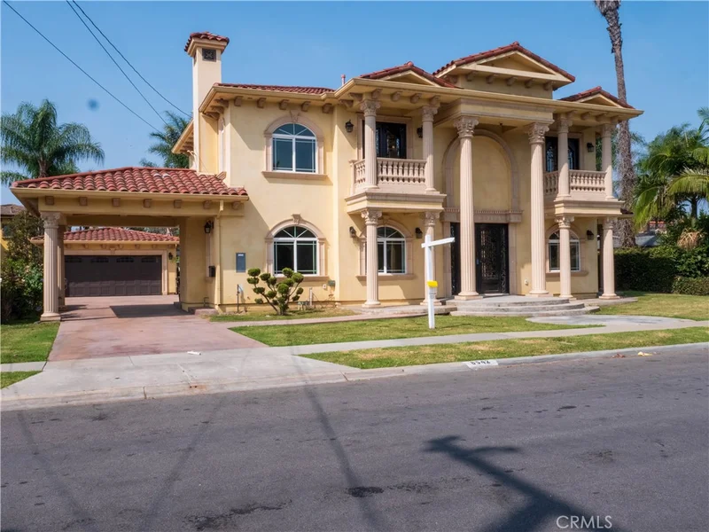 8542 11th, Downey, CA 90241
