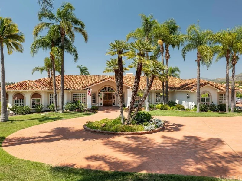 18246 Via Ascenso, Rancho Santa Fe, CA 92091