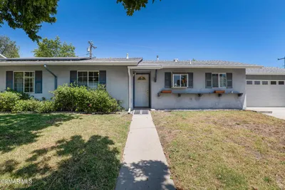 1102 Ayers Avenue