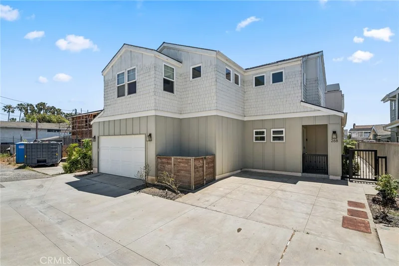 268 Palmer St photo 2