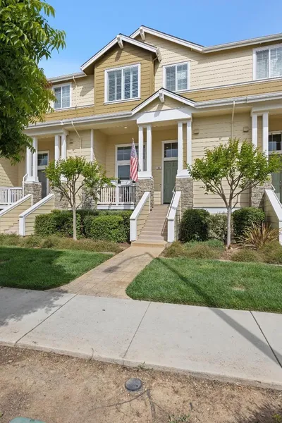 161 Jarvis Drive photo 2