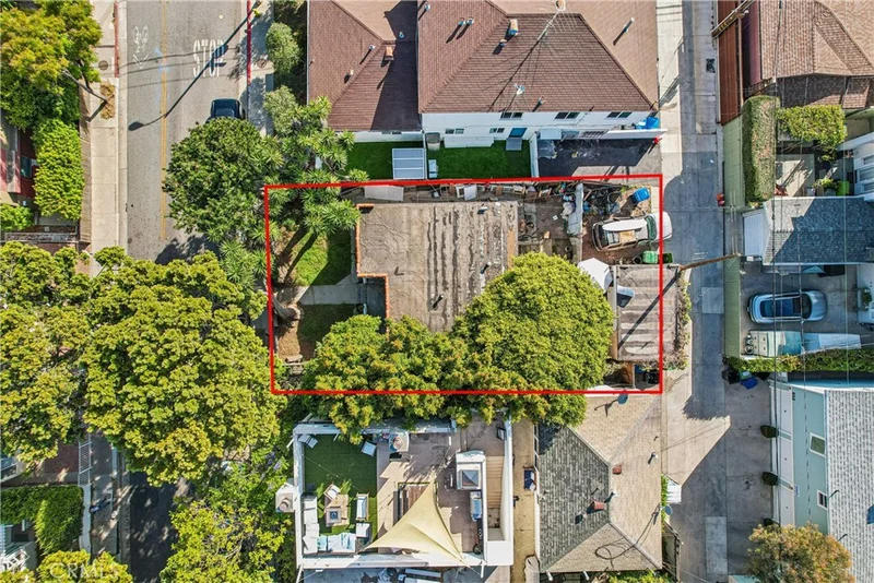 633 Navy Street, Santa Monica, CA 90405