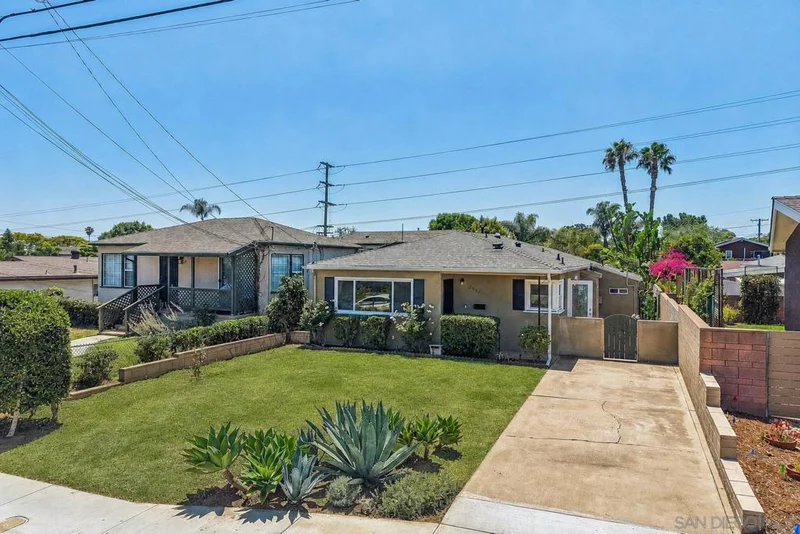 2542 Haller St, San Diego, CA 92104