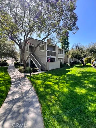 5706 Old Village Road 207
