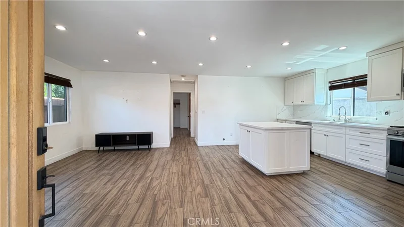 7257 Wilbur Avenue Back house