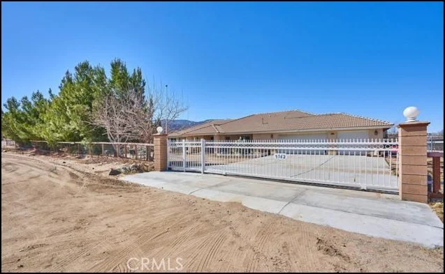 Photo 2 of 9562 Cambria Court