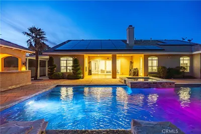 2738 Parton Circle