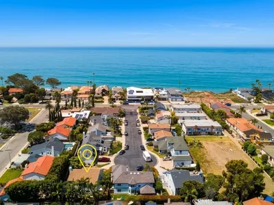 27562 Seascape Circle