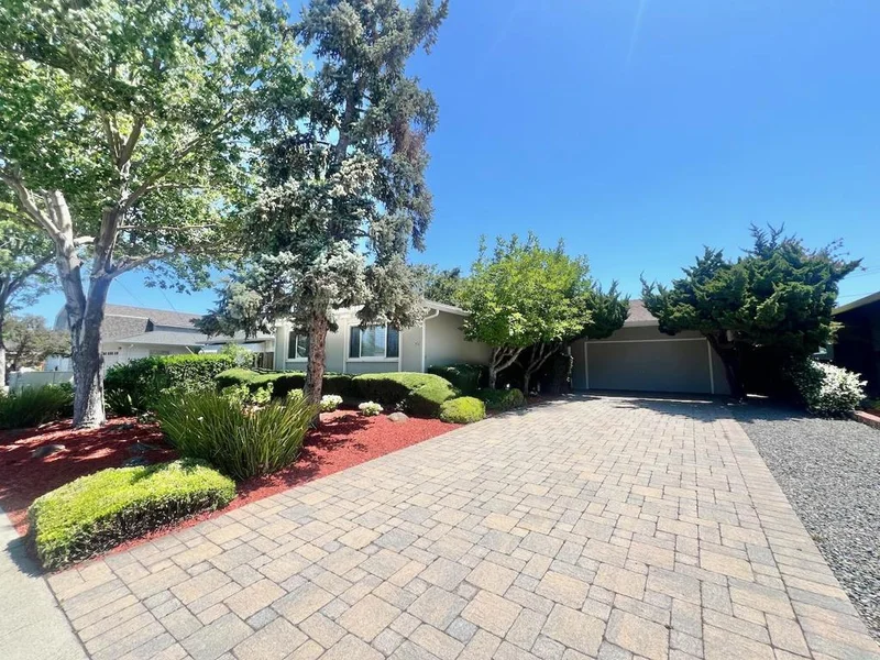 771 Pomeroy Avenue, Santa Clara, CA 95051