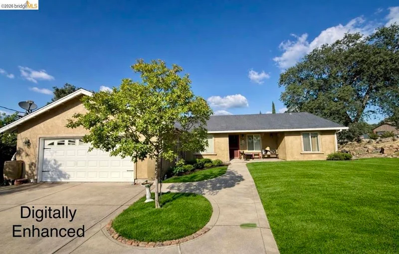 3931 Hartvickson Ln, Valley Springs, CA 95252