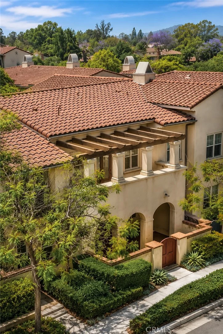 862 E Baseline, Claremont, CA 91711