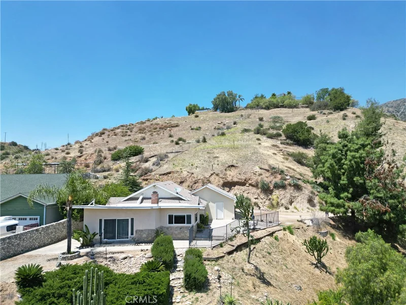 11326 Eby Canyon Road photo 2