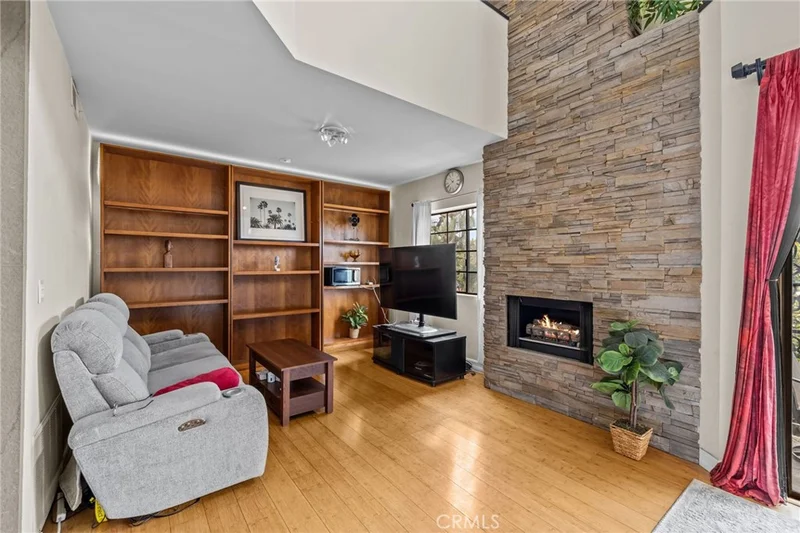 Photo 2 of 8712 Gregory Way 402