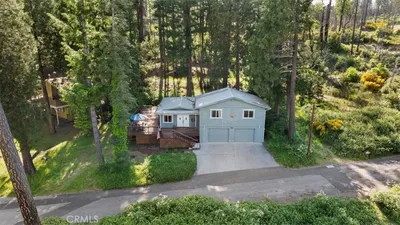 9 Apple Hill Circle