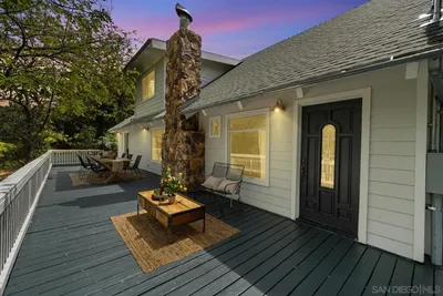 3517 Deer Lake Park