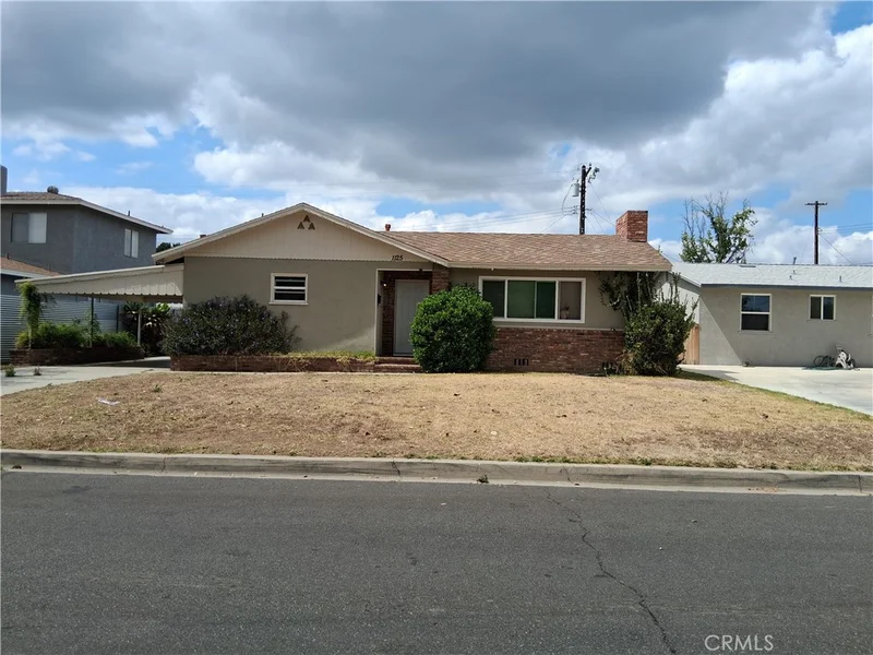 1125 E Thackery, West Covina, CA 91790