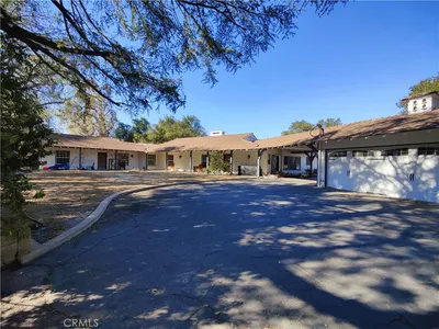 22427 Plummer Street photo 2