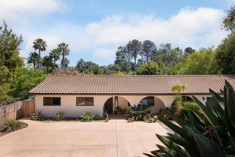 1889 Rockhoff Rd.