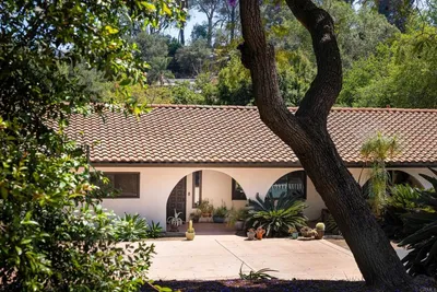 1889 Rockhoff Rd. photo 2