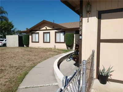 21330 E Calora photo 2