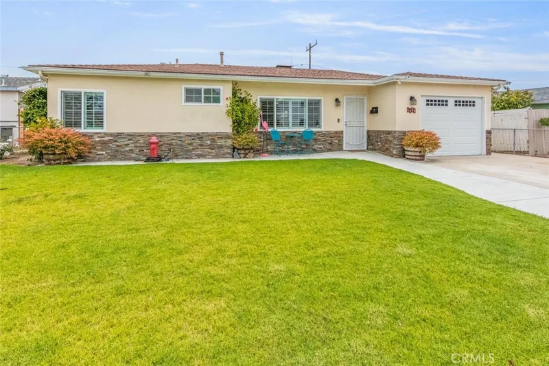 1164 N 6th, Port Hueneme, CA 93041