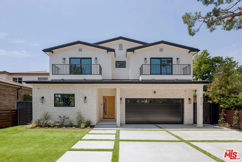 4323 Gentry Avenue, Studio City, CA 91604