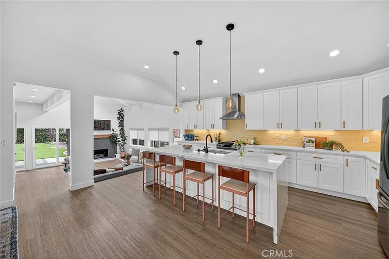 4245 E Colorado, Long Beach, CA 90814