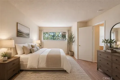 1008 Las Lomas Unit C photo 2