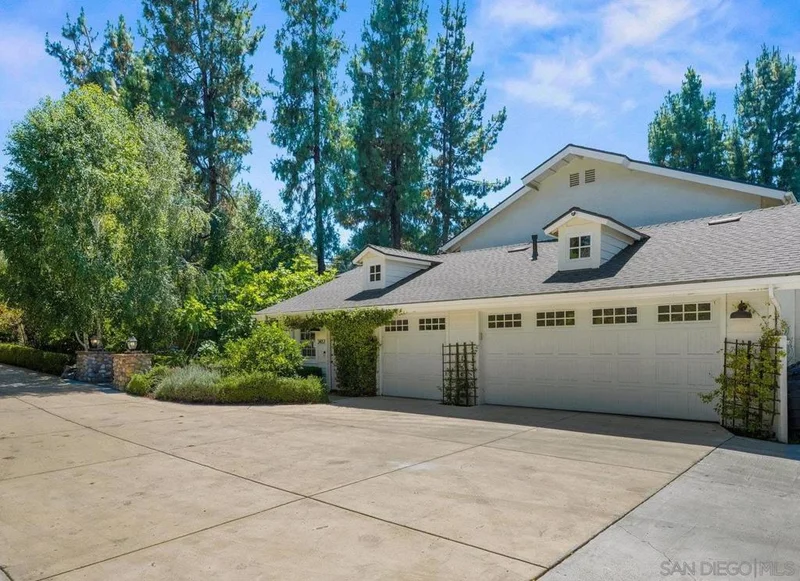 3412 Buena Creek Rd