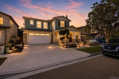 1658 Picket Fence