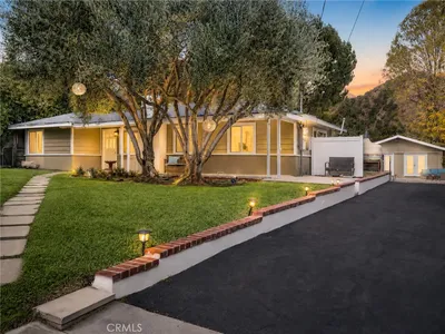 768 Ridgeside