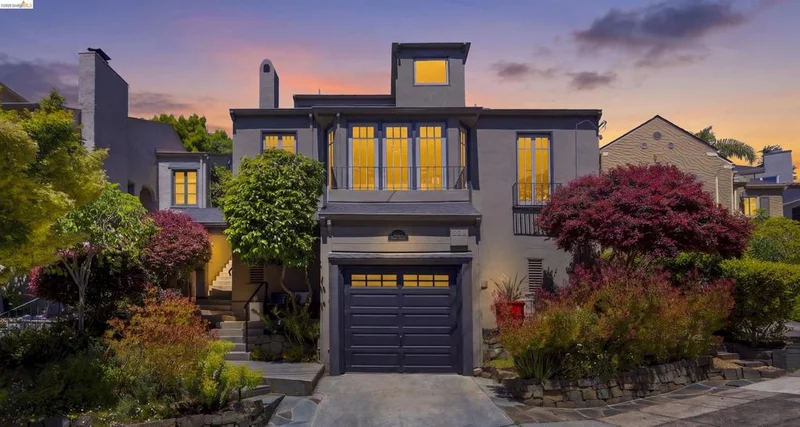 1005 Portal Ave., Oakland, CA 94610