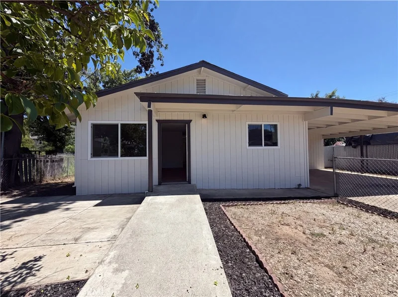 140 S Starr Street, Lakeport, CA 95453