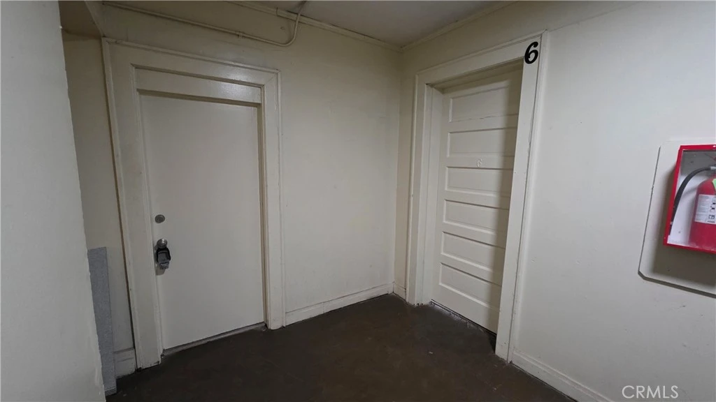 Interior 3