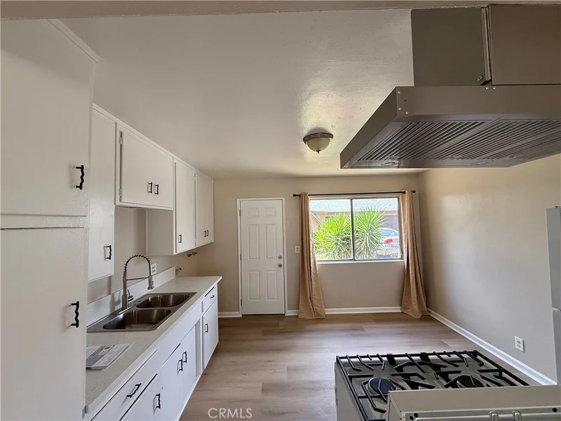 1006 E Nocta Street A, Ontario, CA 91764