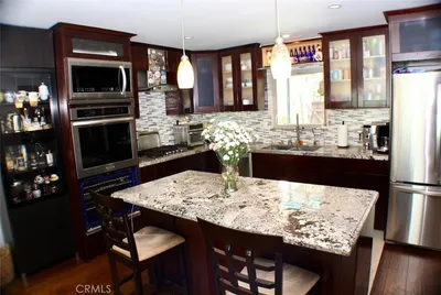 15656 Viewridge
