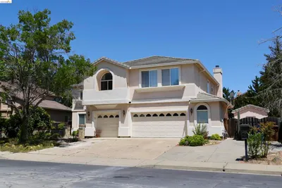 2641 Forty Niner Way