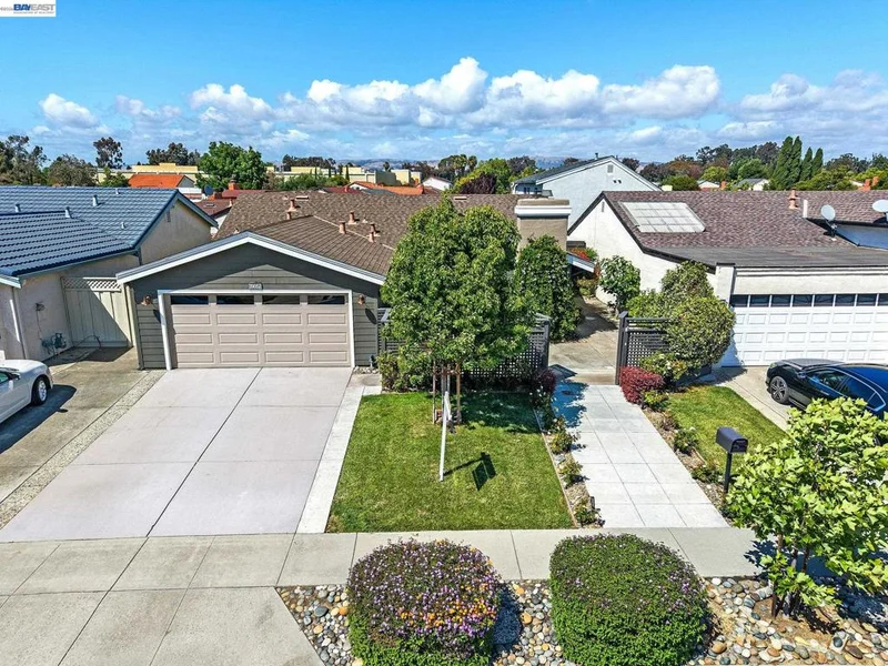 39052 Levi St, Newark, CA 94560