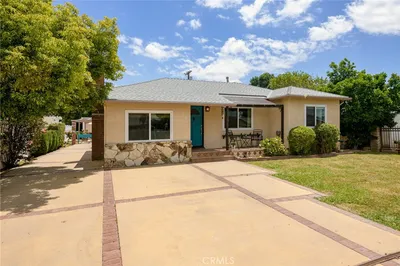 6834 Shoshone