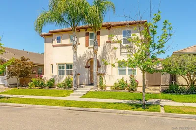 2376 Shire Way photo 2