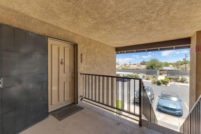 31200 Landau Boulevard 408 photo 2