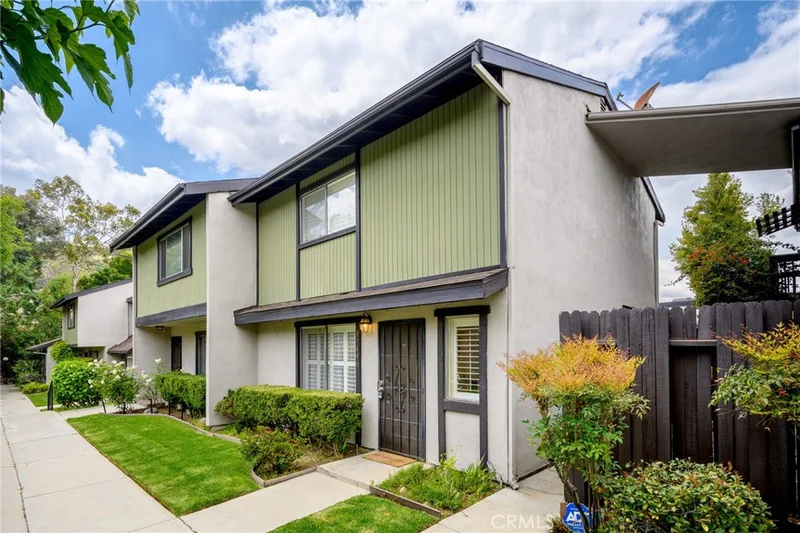 8744 1/2 Wyngate Street, Sunland, CA 91040
