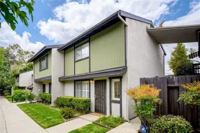 8744 1/2 Wyngate Street