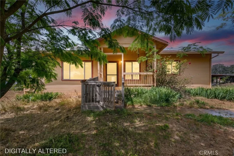 5670 Clay Trail