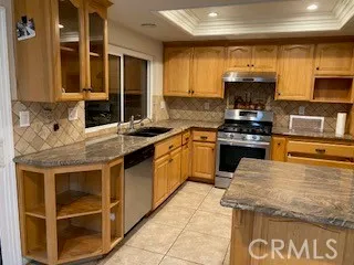 2117 W Sycamore photo 2
